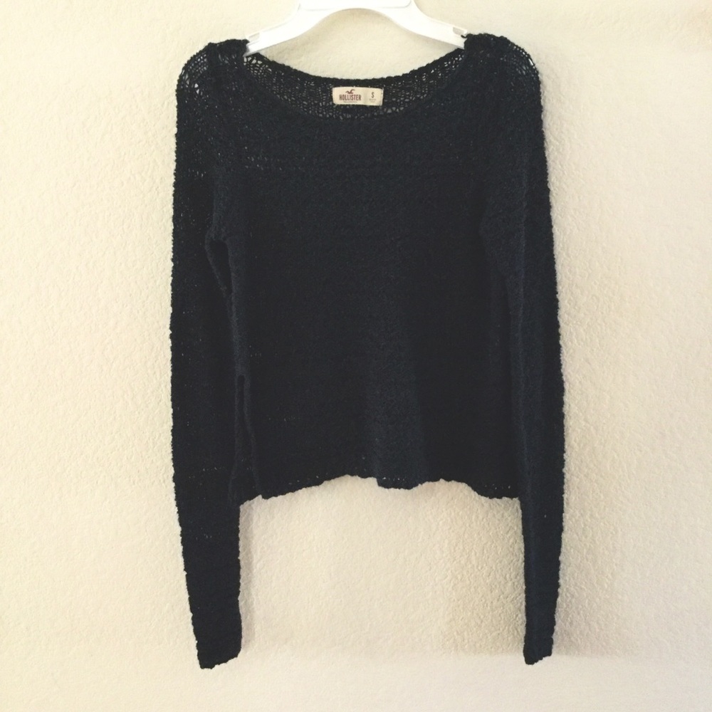 Hollister dark blue open knit crop top (S)